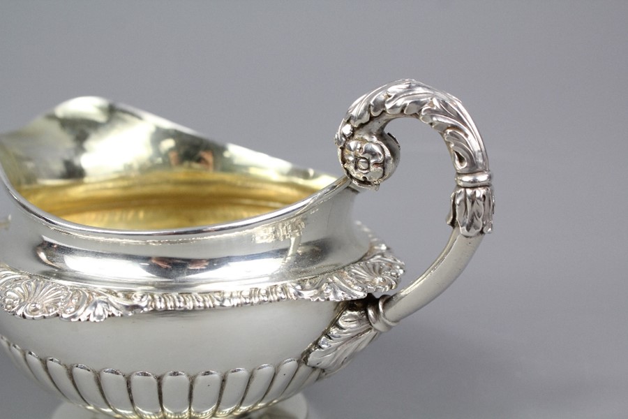 George IV Silver Tea Pot & Milk Jug - Image 9 of 10