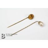 A 9ct Pearl Stick Pin