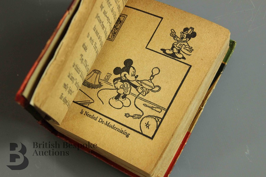 Walt Disney - Four Mickey Mouse Little Books - Image 10 of 21