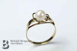 14ct Yellow Gold Pearl Ring