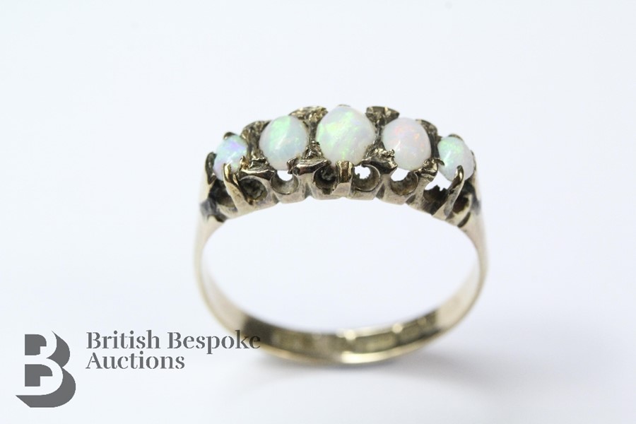 9ct Yellow Gold and Opal Ring - Image 4 of 4