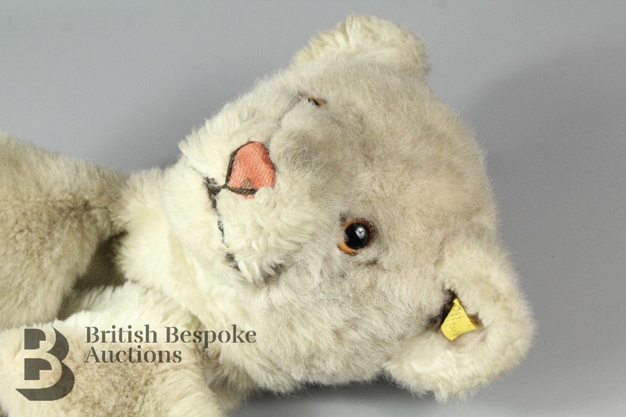 Steiff Lion Cub Pyjama Case - Image 3 of 6