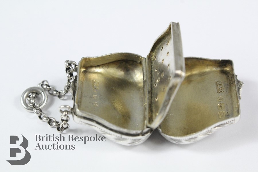 Victorian Silver Handbag Vinaigrette - Image 8 of 9