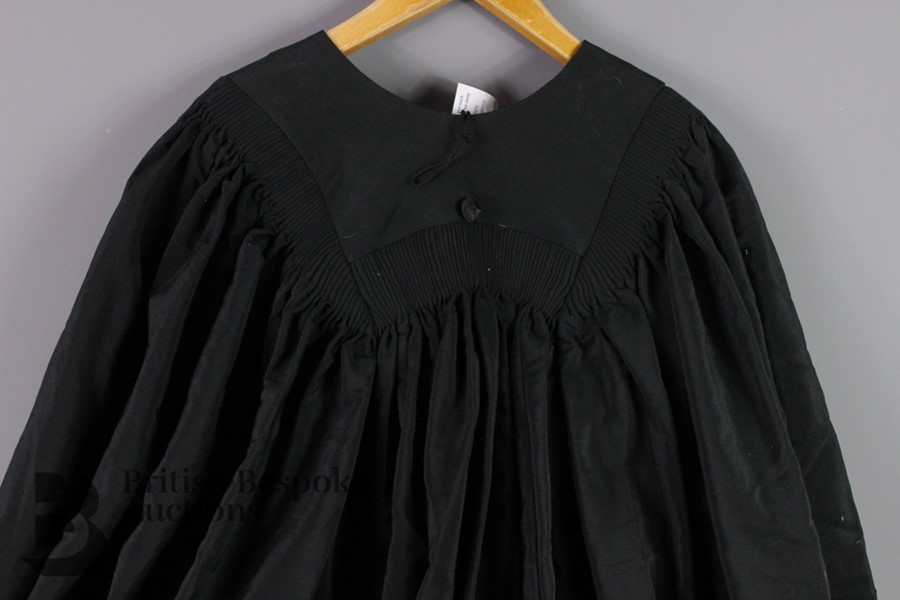 Graduate Cape, Mortar and Ermine Stole - Image 3 of 10