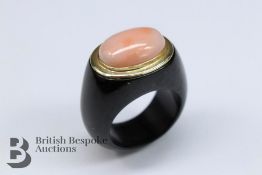 14ct Gold Onyx and Coral Ring