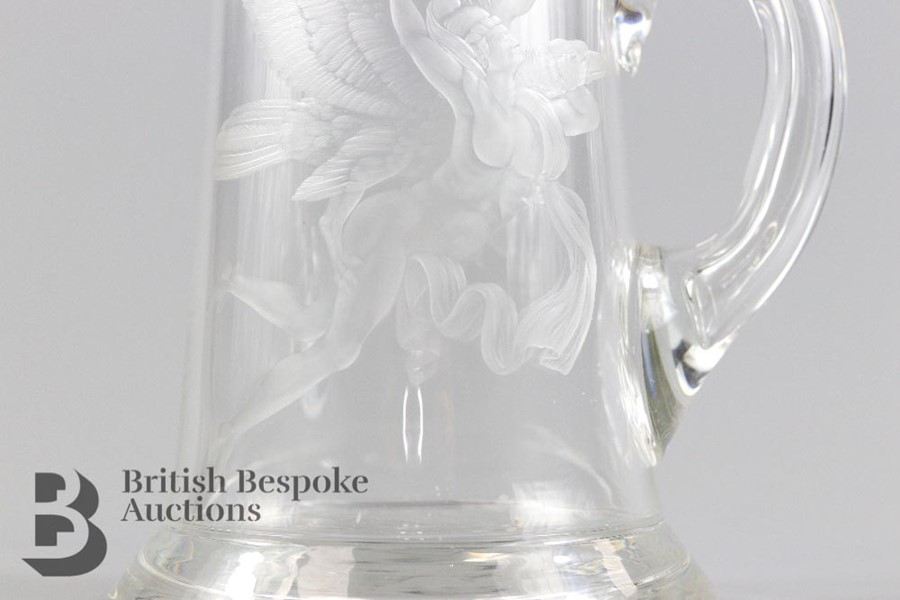 Engraved Glass Tankard - Image 4 of 5