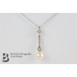 18ct Diamond and Pearl Pendant