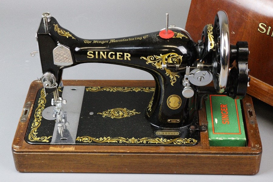 Vintage Singer Sewing Machine