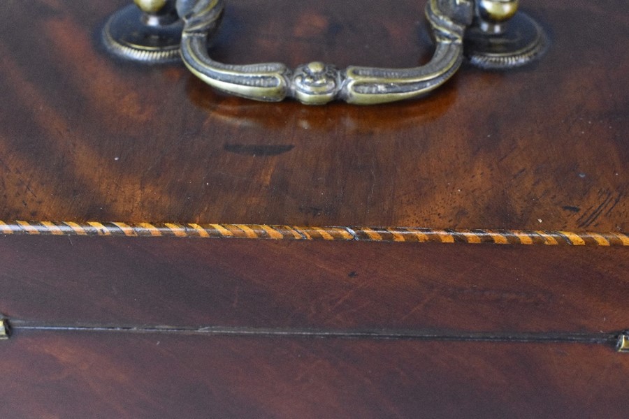 Georgian Mahogany Tea Caddy - Image 5 of 5