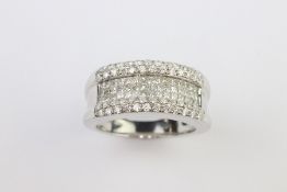 18ct White Gold and Diamond Ring