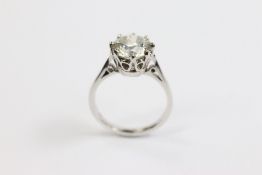 2.4ct 18ct White Gold Diamond Ring