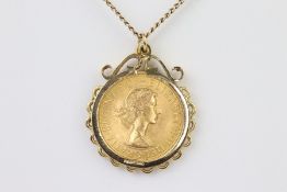 1966 Full Gold Sovereign and Chain