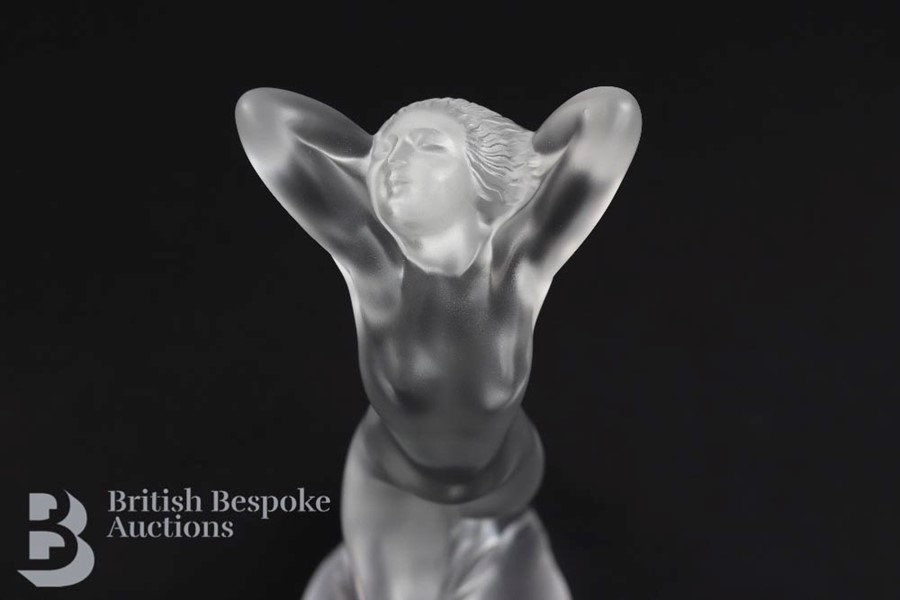 Lalique Vitesse Glass Paperweight - Image 4 of 10