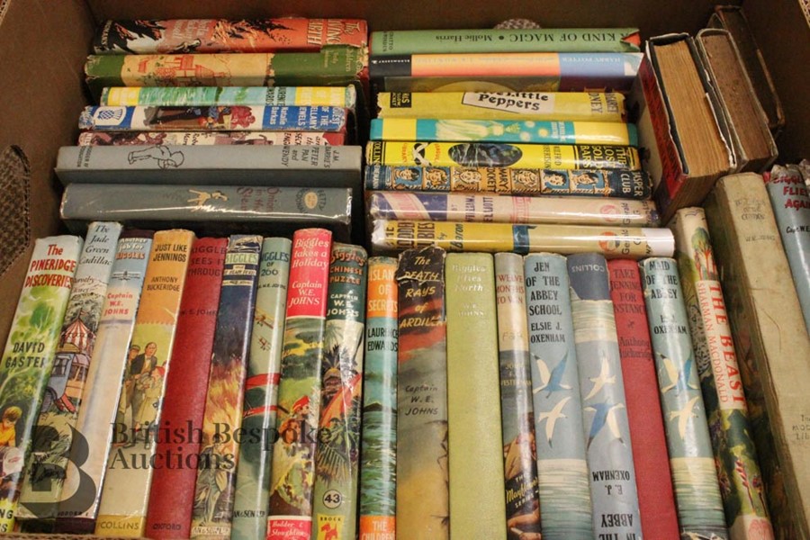 Four Boxes of Children's Fiction - Image 8 of 12