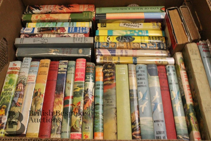 Four Boxes of Children's Fiction - Image 9 of 12