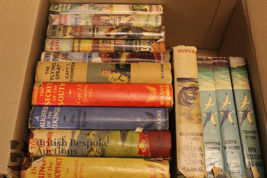 Four Boxes of Children's Fiction - Image 11 of 12