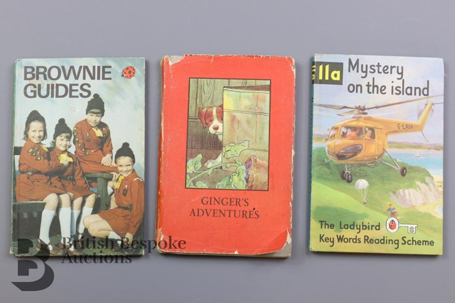 Approx 250 Vintage Ladybird Books - Image 5 of 6