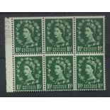 1958 Graphite 1½d green booklet pane of 6 Watermark Inverted. U/M, top row trimmed.
