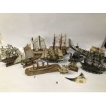 A COLLECTION OF VINTAGE MODEL BOATS, TWELVE IN TOTAL