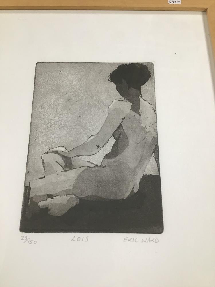 ERIC WARD (1945 -) A FRAMED AND GLAZED LIMITED EDITION SIGNED ETCHING ENTITLED 'LOIS' 23/150, - Image 2 of 3