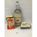 A LARGE VINTAGE TEACHERS BOTTLE OF WHISKY 4.5LTRS WITH RETRO BLENDER