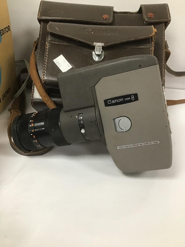 A CANON ZOOM 8 FILM CAMERA, TOGETHER WITH A MINOLTA MINI 44 SLIDE PROJECTOR AND A MINETTE VIEWER - Image 3 of 4