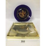 A GLASS ST GEORGE AND THE DRAGON ANNUAL PLATE BY KOSTA, SWEDEN, DATED 1972, IN ORIGINAL BOX,