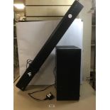AN LG AKB7 WIRELESS SOUND BAR WITH ACTIVE SUB-WOOFER