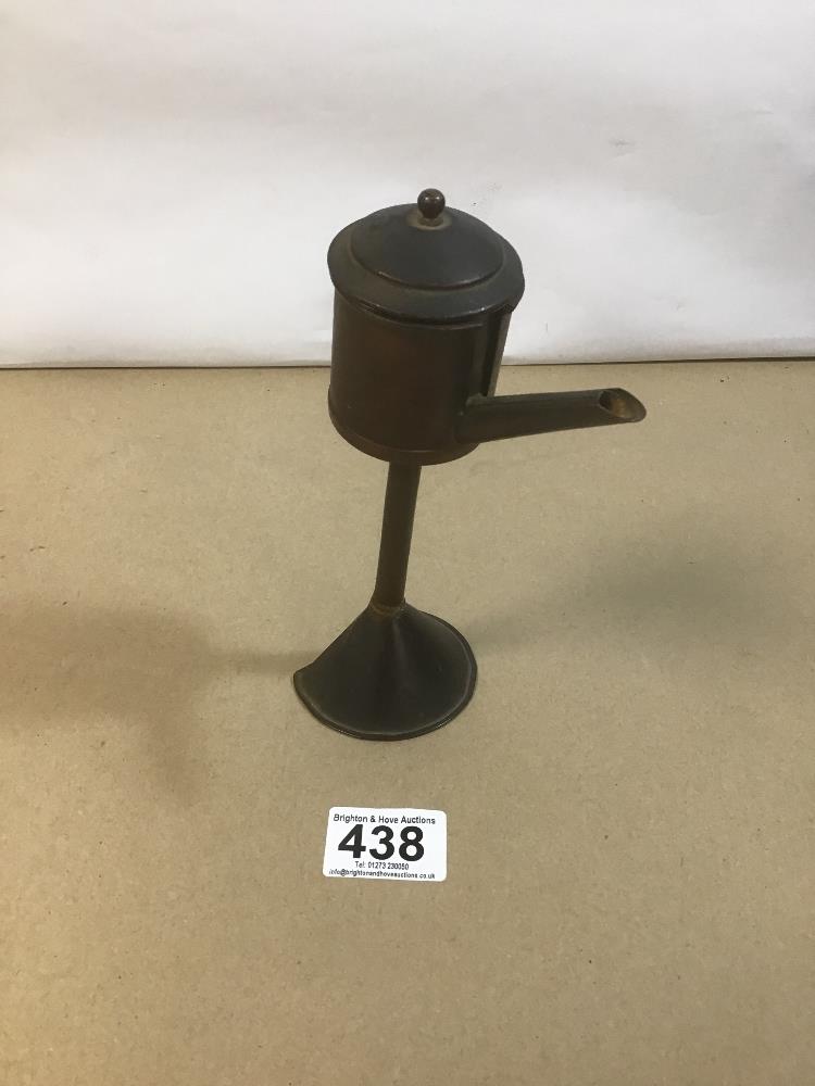 A 19TH CENTURY COPPER WHALE OIL LAMP ON STAND, STAMPED MARK TO THE BASE GHS, 19CM HIGH