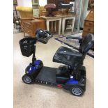 A DRIVE STYLE + MOBILITY SCOOTER WITH ORIGINAL MAINS CHARGER, BATTERY RECENTLY IN NOVEMBER