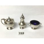 A THREE PIECE HALLMARKED SILVER CONDIMENT SET BY MAPPIN & WEBB BIRMINGHAM 1816 129 GRAMS