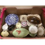 A BOX OF MIXED CERAMICS INCLUDING CARLTONWARE AND