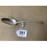 A GEORGE III SILVER TABLESPOON, HALLMARKED LONDON