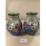 A PAIR OF EARLY 20TH CENTURY ROYAL DOULTON VASES WITH FLORAL DECORATION 20648, 16.5CM HIGH