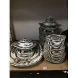 AN EXTENSIVE LATE 19TH CENTURY GLAZED CERAMIC DINNER SERVICE, COMPRISING PLATES, SERVING TUREENS,