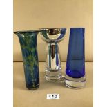 A GROUP OF THREE ART GLASS VASES, ONE SIGNED TO BASE PHOENICIAN MALTA, LARGEST 20CM HIGH