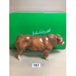 A LARGE JOHN BESWICK HEREFORD BULL IN ORIGINAL BOX, 24CM WIDE