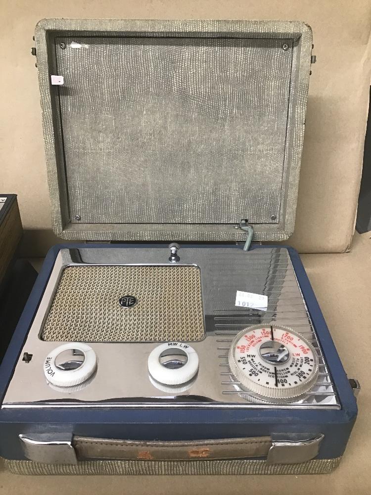 A FIDELITY PORTABLE RECORD DECK AND A VINTAGE PYE RADIO - Image 3 of 4