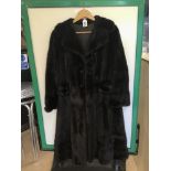 A VINTAGE FULL-LENGTH DARK BROWN FUR COAT, SIZE 12