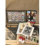 ASSORTED EPHEMERA, INCLUDING CIGARETTE CARDS, ONE SET BEING FRAMED AND GLAZED AND A LARGE QUANTITY