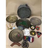 A MIXED LOT OF MILITARY RELATED ITEMS, INCLUDING PATCHES, NORTH EAST INSTRUMENT CO STOPWATCH AND
