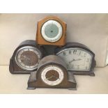FOUR WOODEN MANTLE CLOCKS, INCLUDING ONE BY SMITHS, LARGEST 30CM WIDE