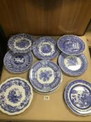 A GROUP OF SPODE BLUE AND WHITE CERAMIC PLATES
