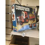 A VINTAGE CONSTRUCTION C12 BUILDING SET IN ORIGINAL BOX