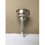 A MODERN SILVER WINE FUNNEL, HALLMARKED BIRMINGHAM 2001 BY AJP, 13.5CM HIGH, 71G