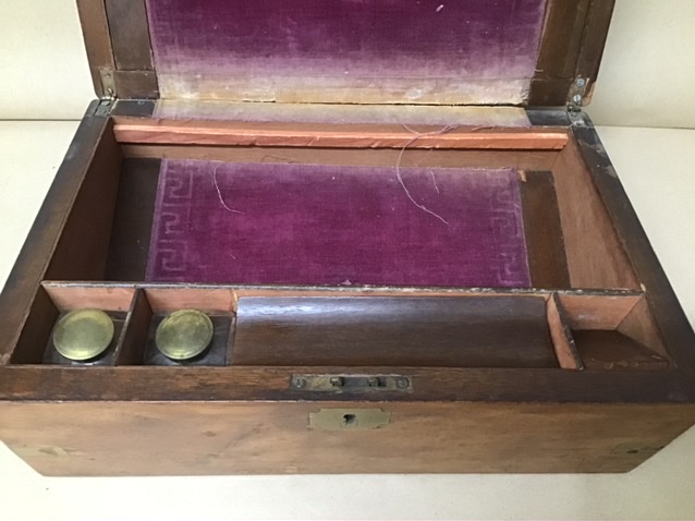 A LATE 19TH CENTURY MAHOGANY WRITING SLOPE OF RECTANGULAR FORM - Image 3 of 4