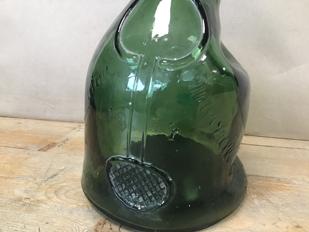 AN EARLY GREEN EXPOSITION UNIVERSELLE ARMAGNAC GLASS BOTTLE, DATED 1937, 29.5CM HIGH - Image 2 of 4