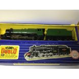 A HORNBY DUBLO OO GAUGE 3-RAIL 3224 2-8-0 8F GOODS LOCOMOTIVE & TENDER LMR, IN ORIGINAL BOX