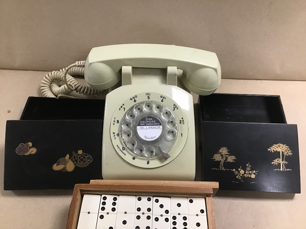 A MID CENTURY TELEPHONE, A SET OF DOMINOES IN CASE AND TWO ORIENTAL LIDDED BOXES - Image 3 of 4