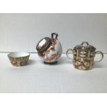 AN UNUSUAL ROYAL CROWN DERBY IMARI PATTERN CRUET SET, COMPRISING SUGAR POT, LIDDED POT AND DISH (